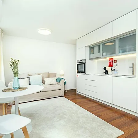 Apartamento Bombarda Vi By Innkeeper *