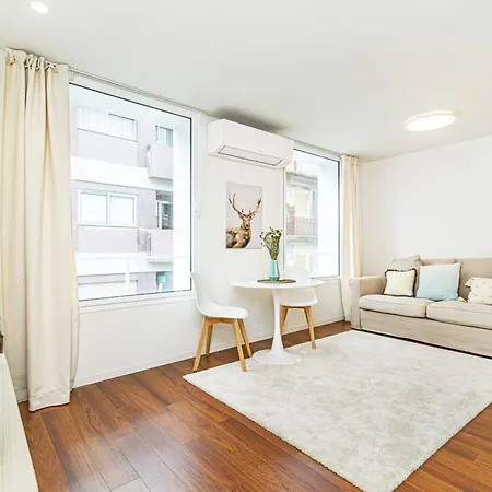 Apartamento Bombarda Vi By Innkeeper *