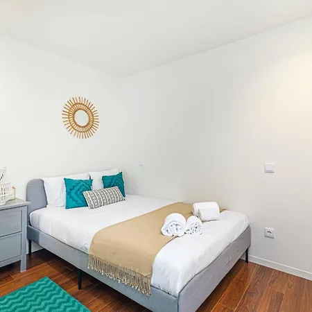 Apartamento Bombarda Vi By Innkeeper