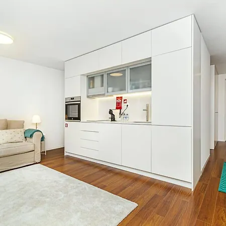 Bombarda Vi By Innkeeper 波尔图