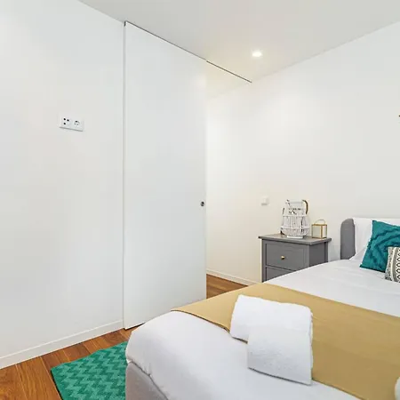 Bombarda Vi By Innkeeper