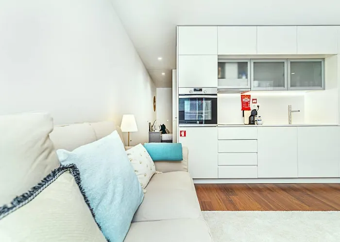 Bombarda Vi By Innkeeper *